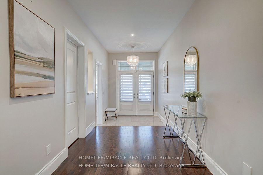 Photo 4 of 11 Garyscholl Road, Vaughan, Vellore Village — HOMEH