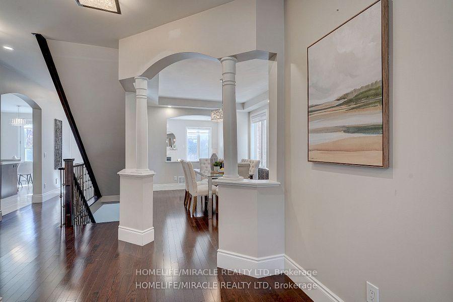 Photo 7 of 11 Garyscholl Road, Vaughan, Vellore Village — HOMEH