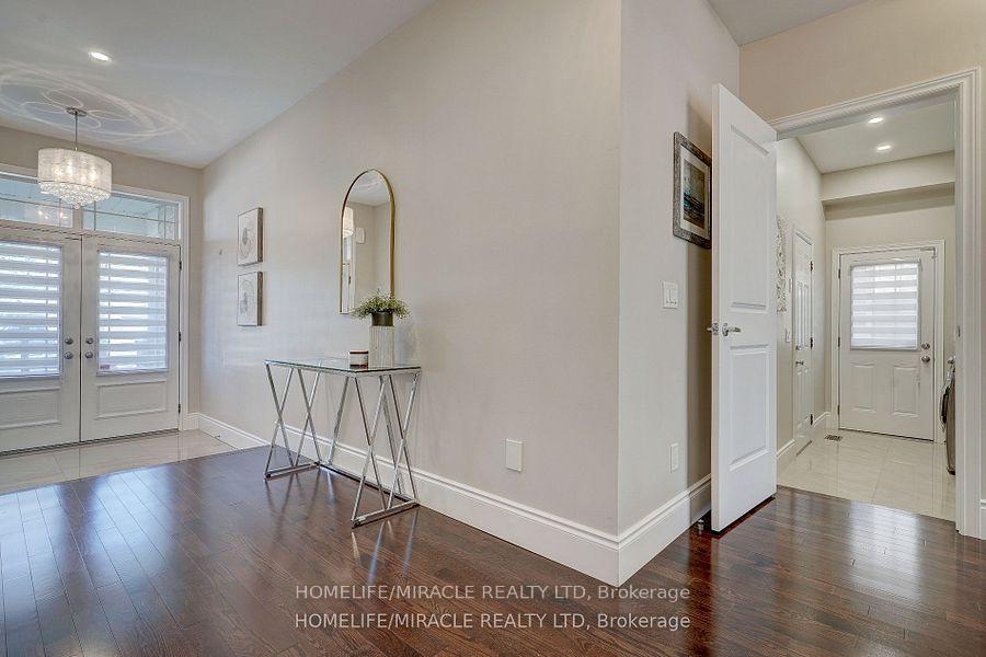 Photo 8 of 11 Garyscholl Road, Vaughan, Vellore Village — HOMEH