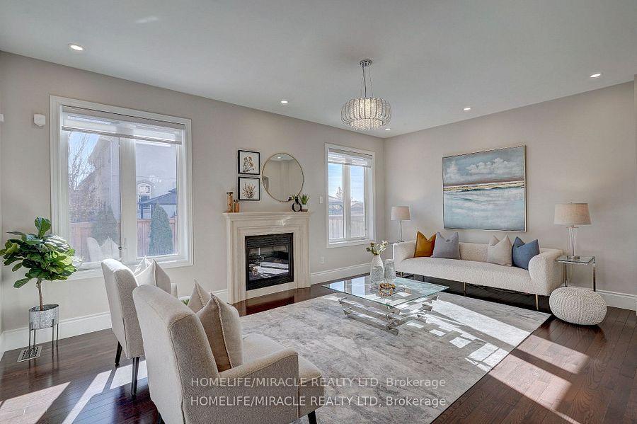 Photo 10 of 11 Garyscholl Road, Vaughan, Vellore Village — HOMEH