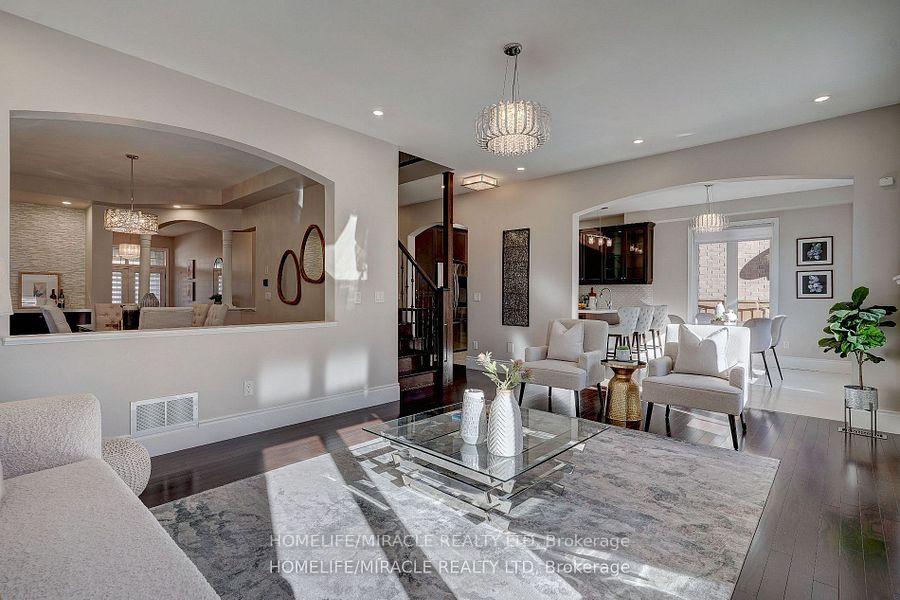 Photo 11 of 11 Garyscholl Road, Vaughan, Vellore Village — HOMEH