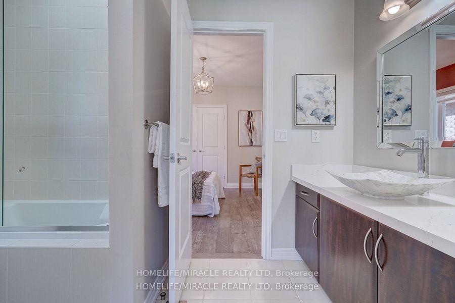 Photo 27 of 11 Garyscholl Road, Vaughan, Vellore Village — HOMEH