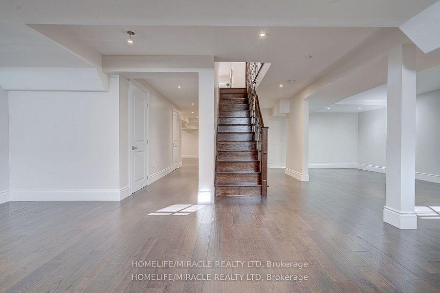 Photo 35 of 11 Garyscholl Road, Vaughan, Vellore Village — HOMEH