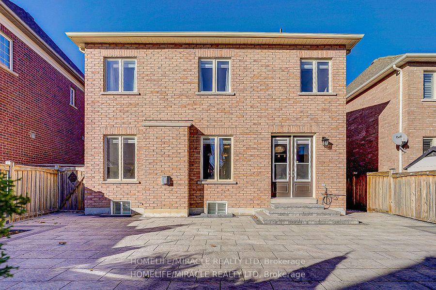 Photo 40 of 11 Garyscholl Road, Vaughan, Vellore Village — HOMEH