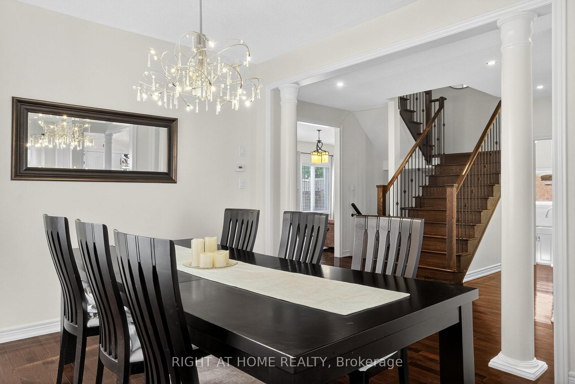 Photo 26 of 268 Carrier Crescent, Vaughan, Patterson — HOMEH