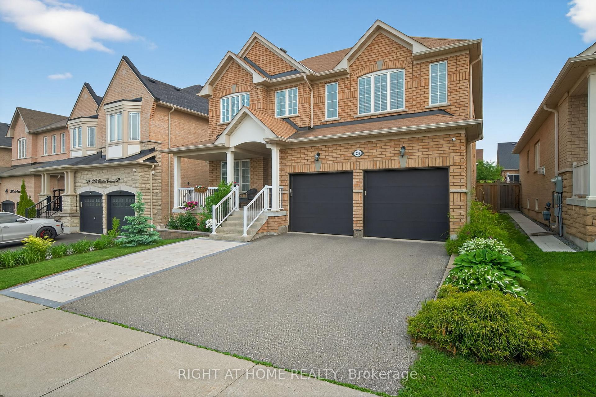Photo 35 of 268 Carrier Crescent, Vaughan, Patterson — HOMEH
