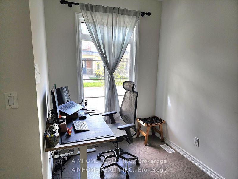 Photo 6 of 20 Clutterbuck Lane, Ajax, Northwest Ajax — HOMEH
