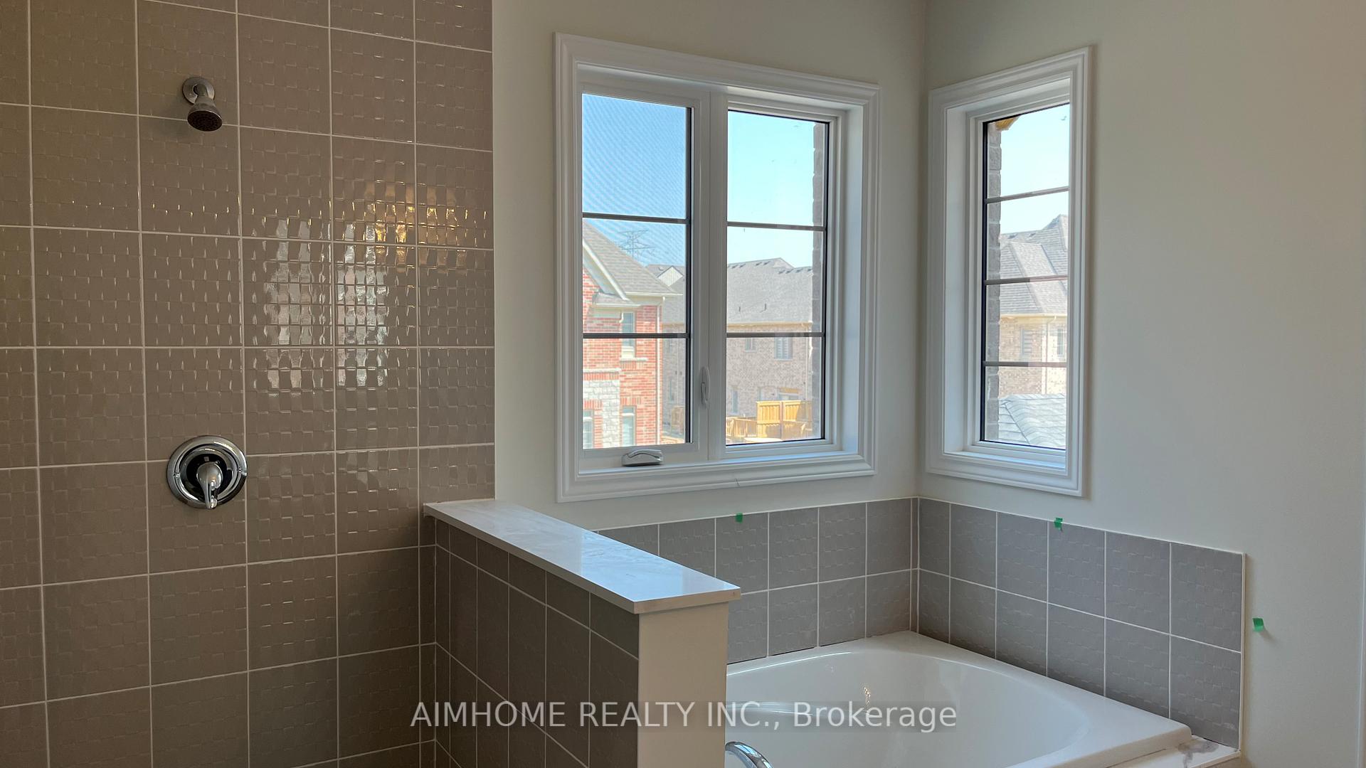 Photo 8 of 20 Clutterbuck Lane, Ajax, Northwest Ajax — HOMEH