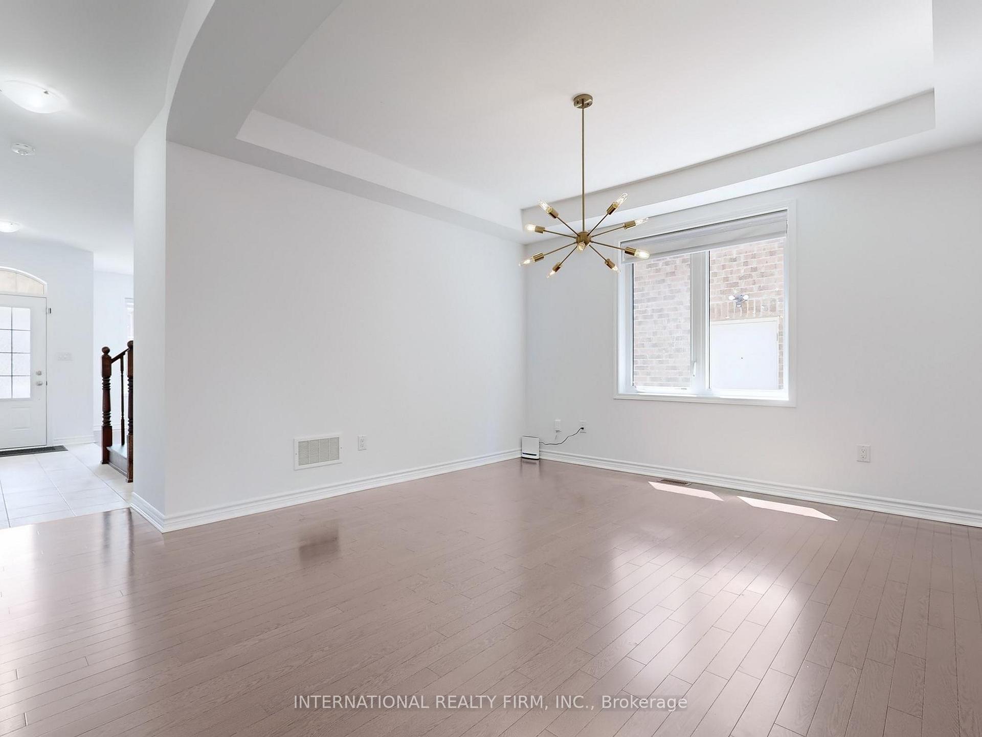 Photo 5 of 59 Westfield Drive, Whitby, Lynde Creek — HOMEH