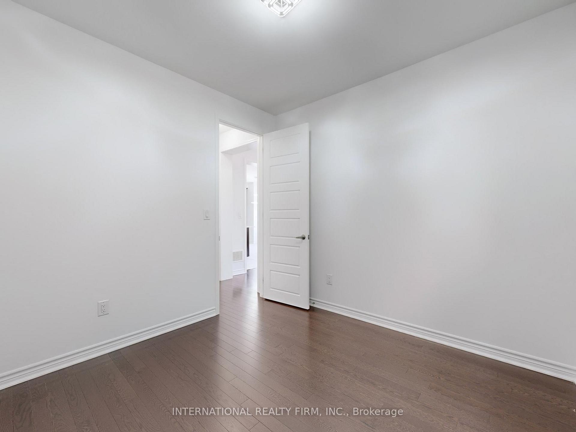 Photo 8 of 59 Westfield Drive, Whitby, Lynde Creek — HOMEH
