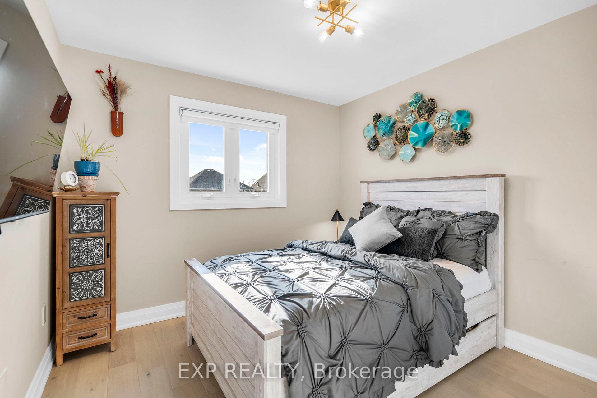 Photo 26 of 66 Whitefaulds Road, Vaughan, Maple — HOMEH