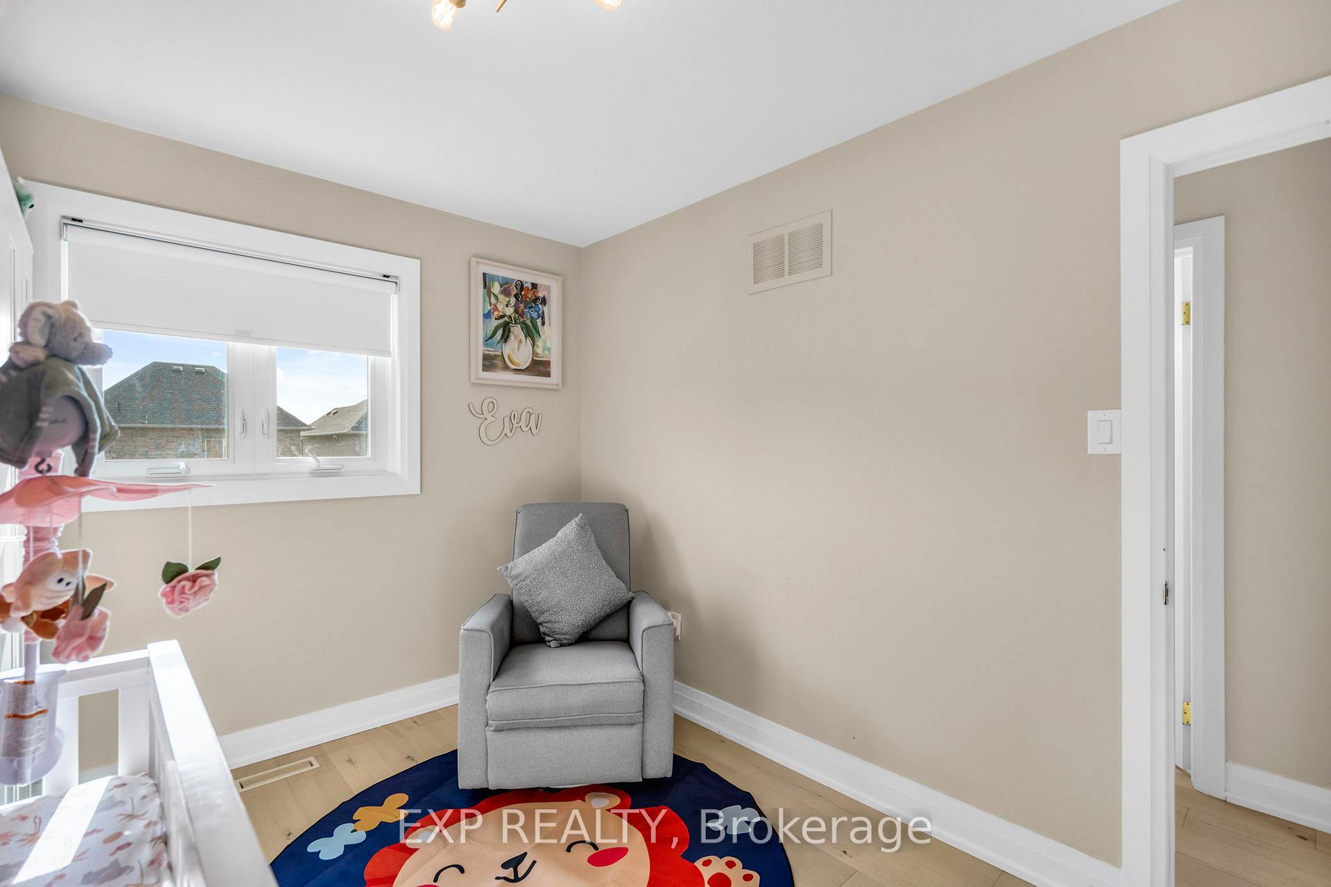 Photo 30 of 66 Whitefaulds Road, Vaughan, Maple — HOMEH
