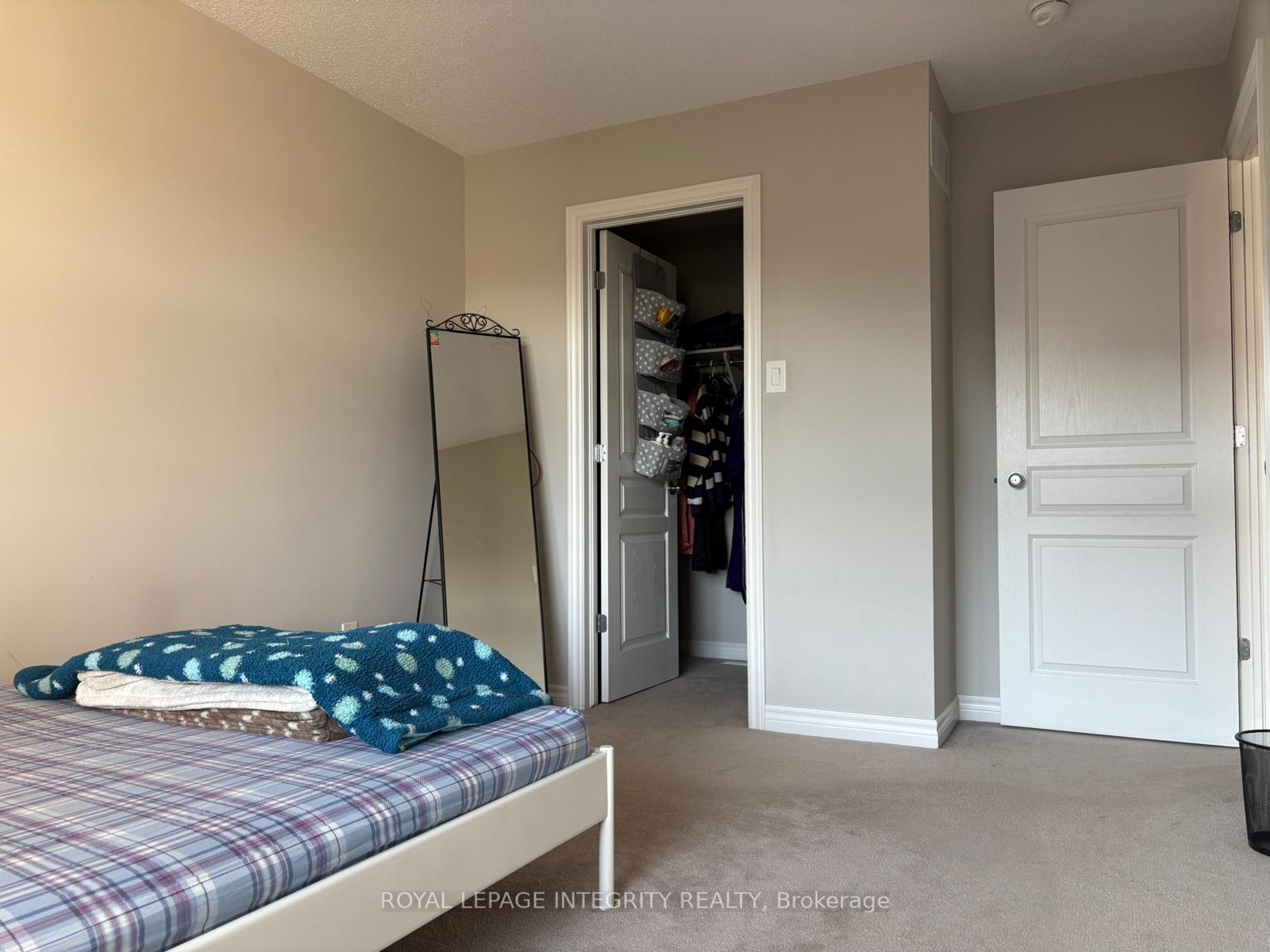 Photo 12 of 86 Stockholm Private, Ottawa, Riverside South/Gloucester Glen — HOMEH