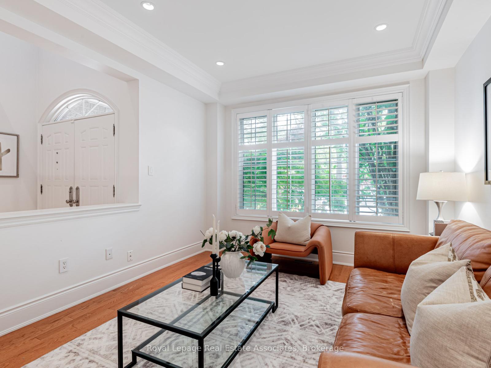 Photo 3 of 214 Saint Francis Avenue, Vaughan, Vellore Village — HOMEH