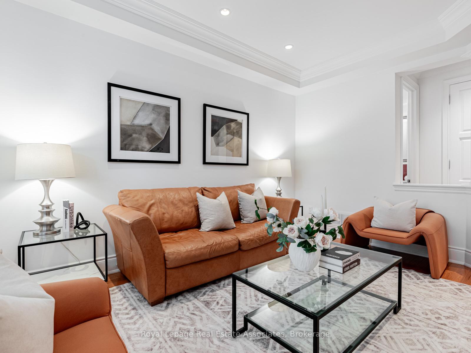 Photo 4 of 214 Saint Francis Avenue, Vaughan, Vellore Village — HOMEH