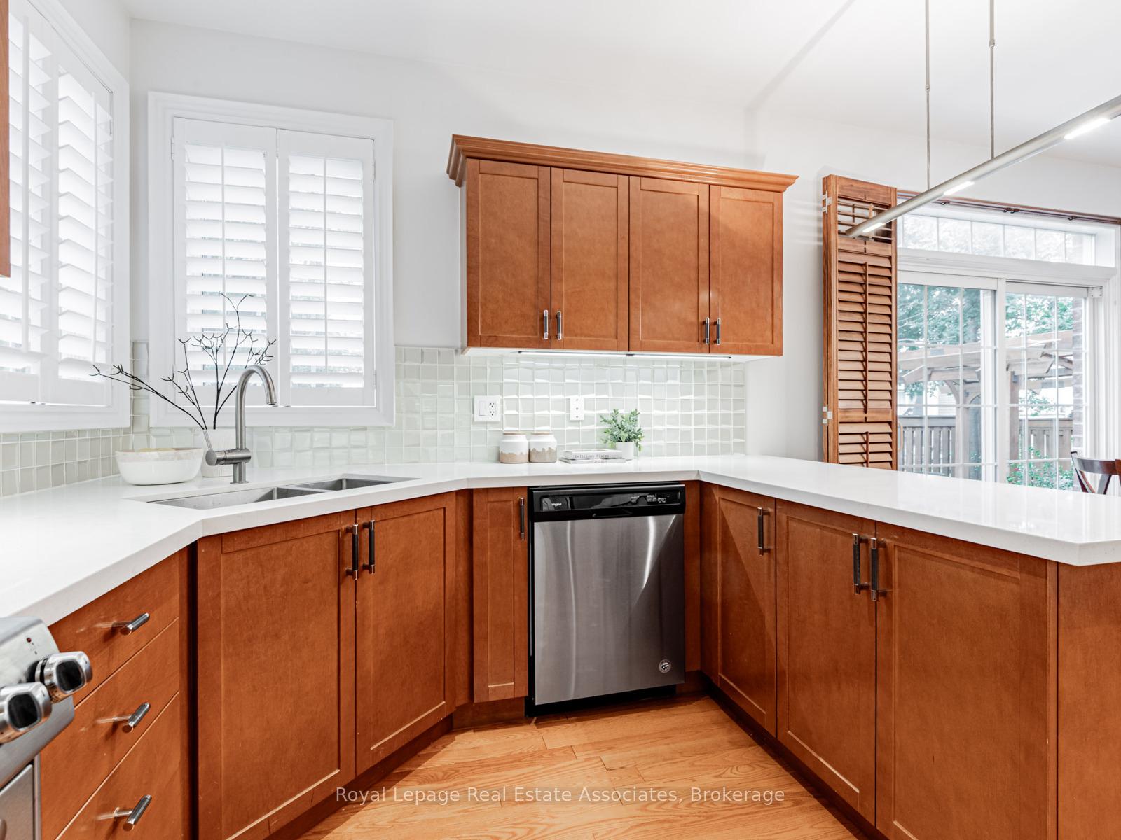 Photo 11 of 214 Saint Francis Avenue, Vaughan, Vellore Village — HOMEH