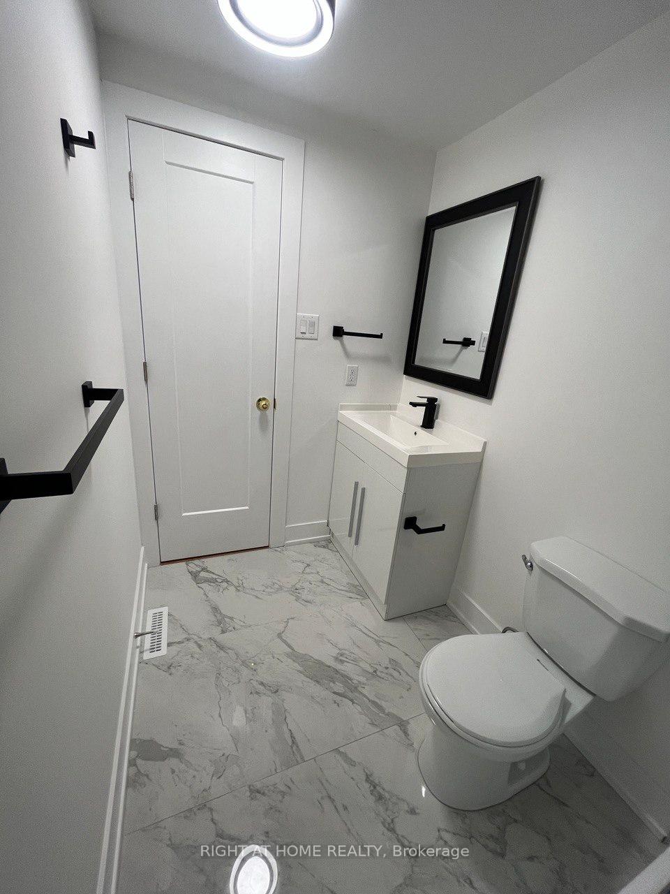 Photo 12 of 78 Rejane Crescent, Vaughan, Crestwood-Springfarm-Yorkhill — HOMEH
