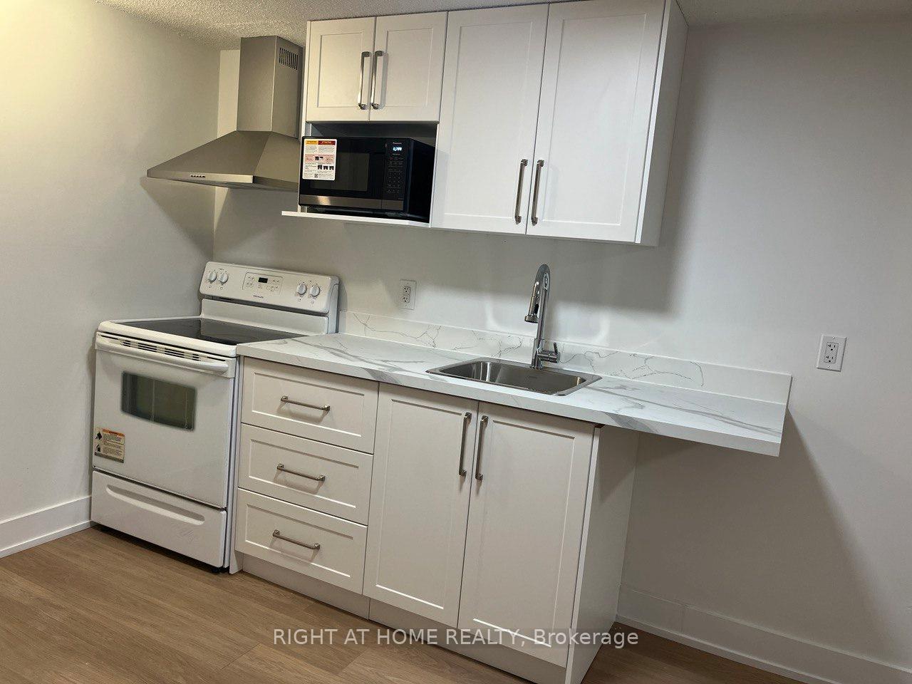 Photo 14 of 78 Rejane Crescent, Vaughan, Crestwood-Springfarm-Yorkhill — HOMEH