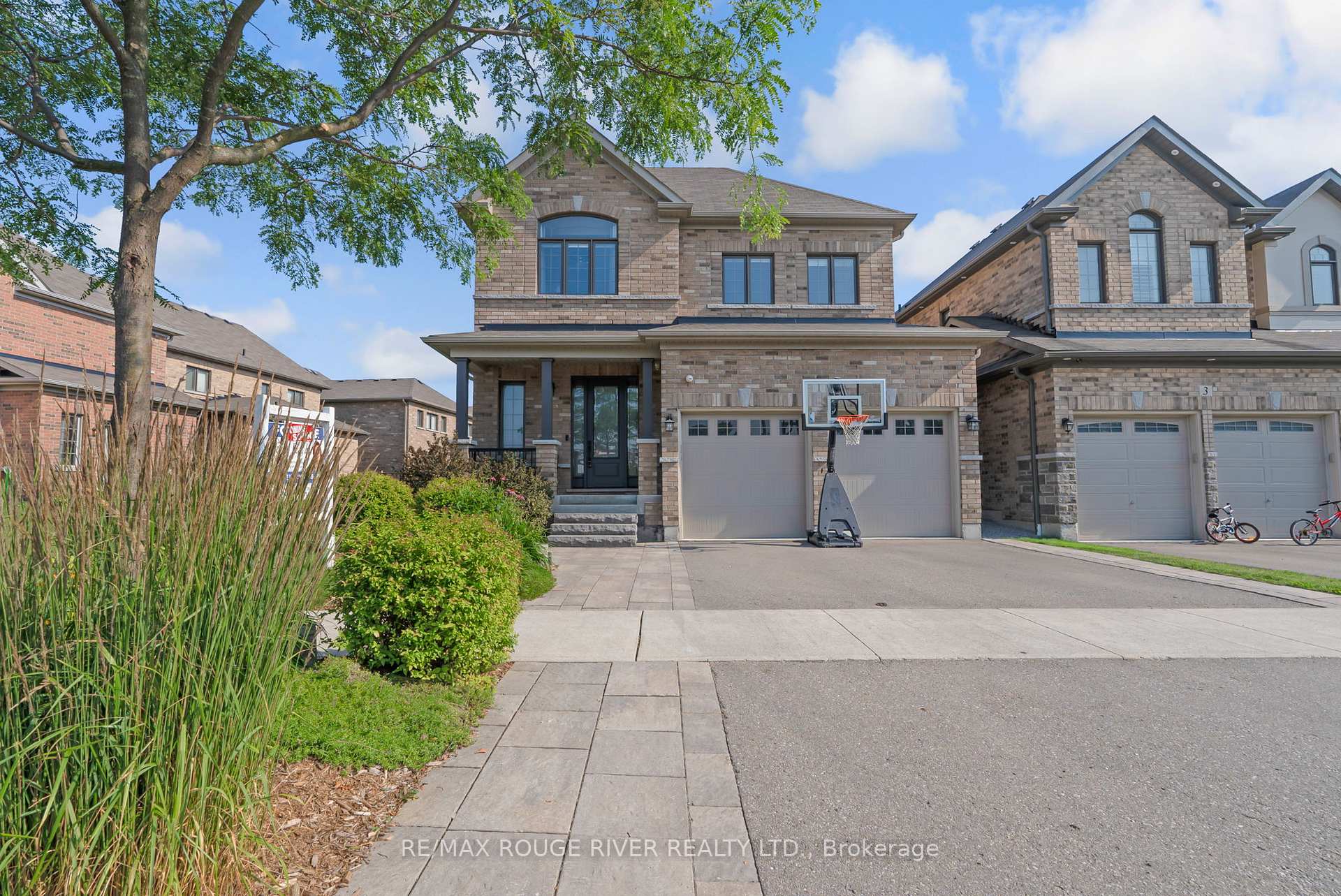 Front of 1 Lancewood Drive