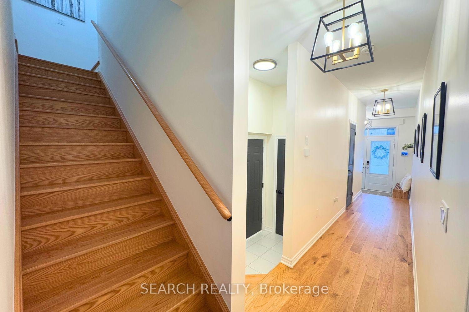Photo 7 of 50 Ghent Drive, Vaughan, Kleinburg — HOMEH