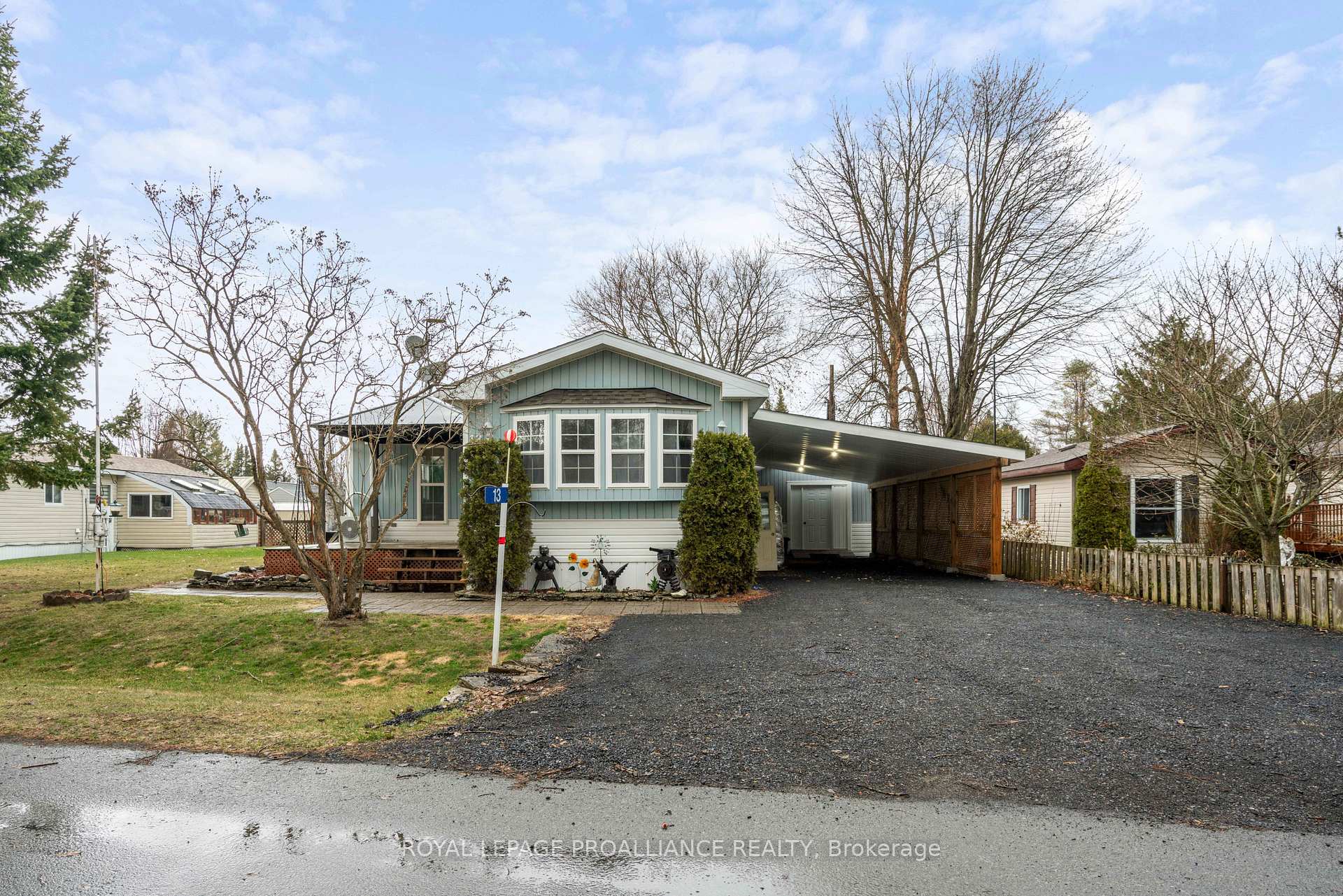 Photo 2 of 13 Zeran Street, Augusta, Augusta Twp — HOMEH