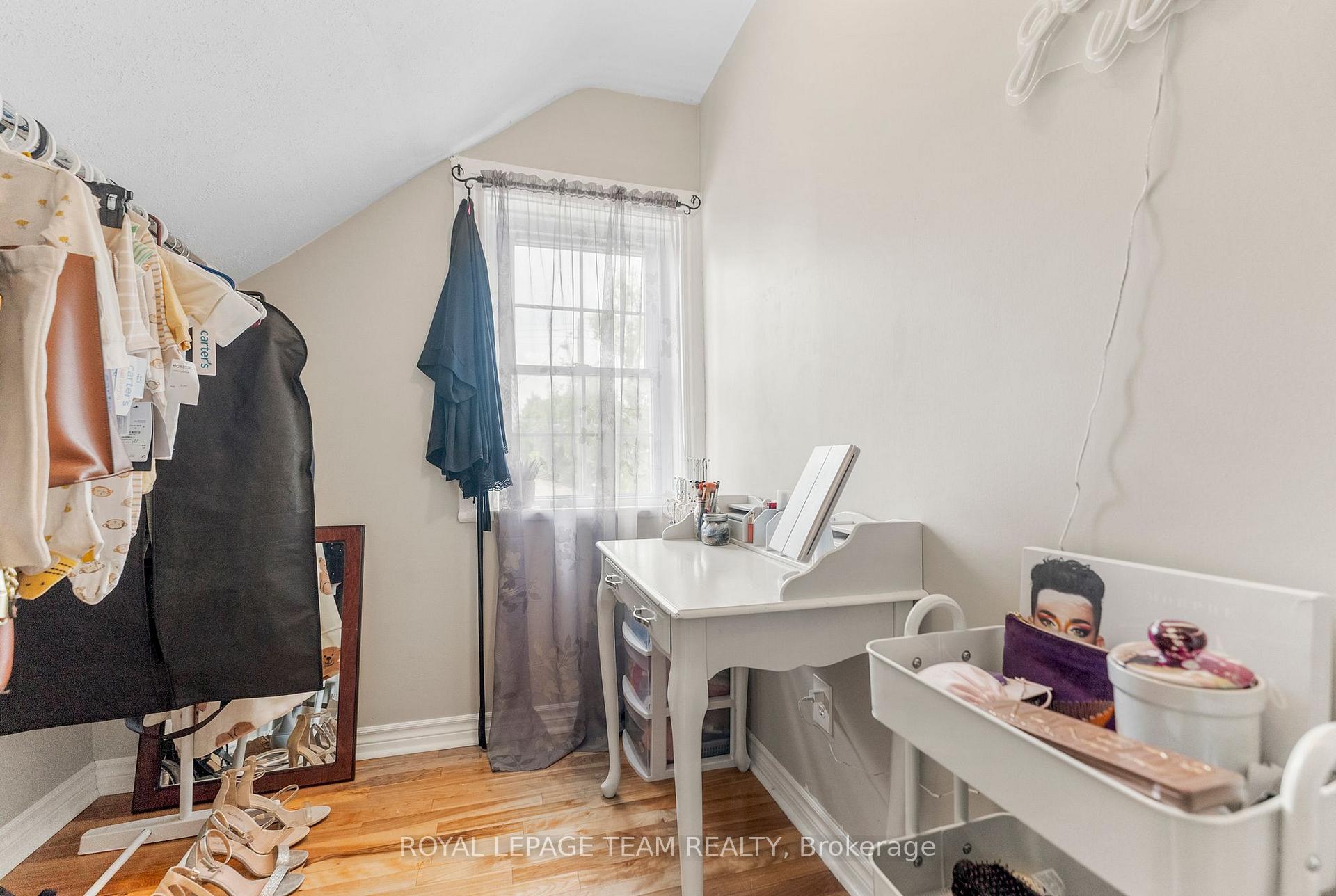 Photo 18 of 79 Russell Street N, Arnprior — HOMEH