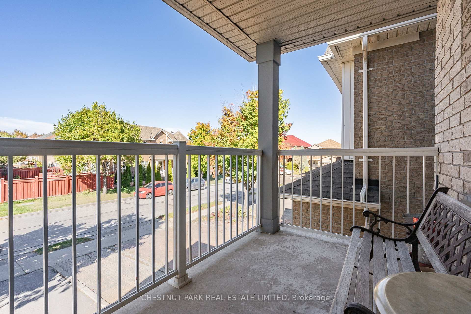 Photo 19 of 84 Macbride Crescent, Vaughan, Maple — HOMEH