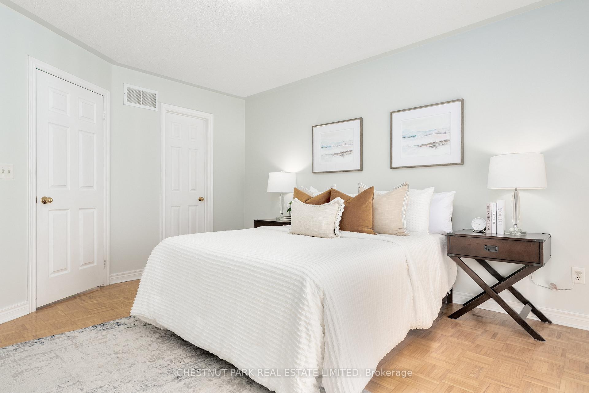 Photo 24 of 84 Macbride Crescent, Vaughan, Maple — HOMEH