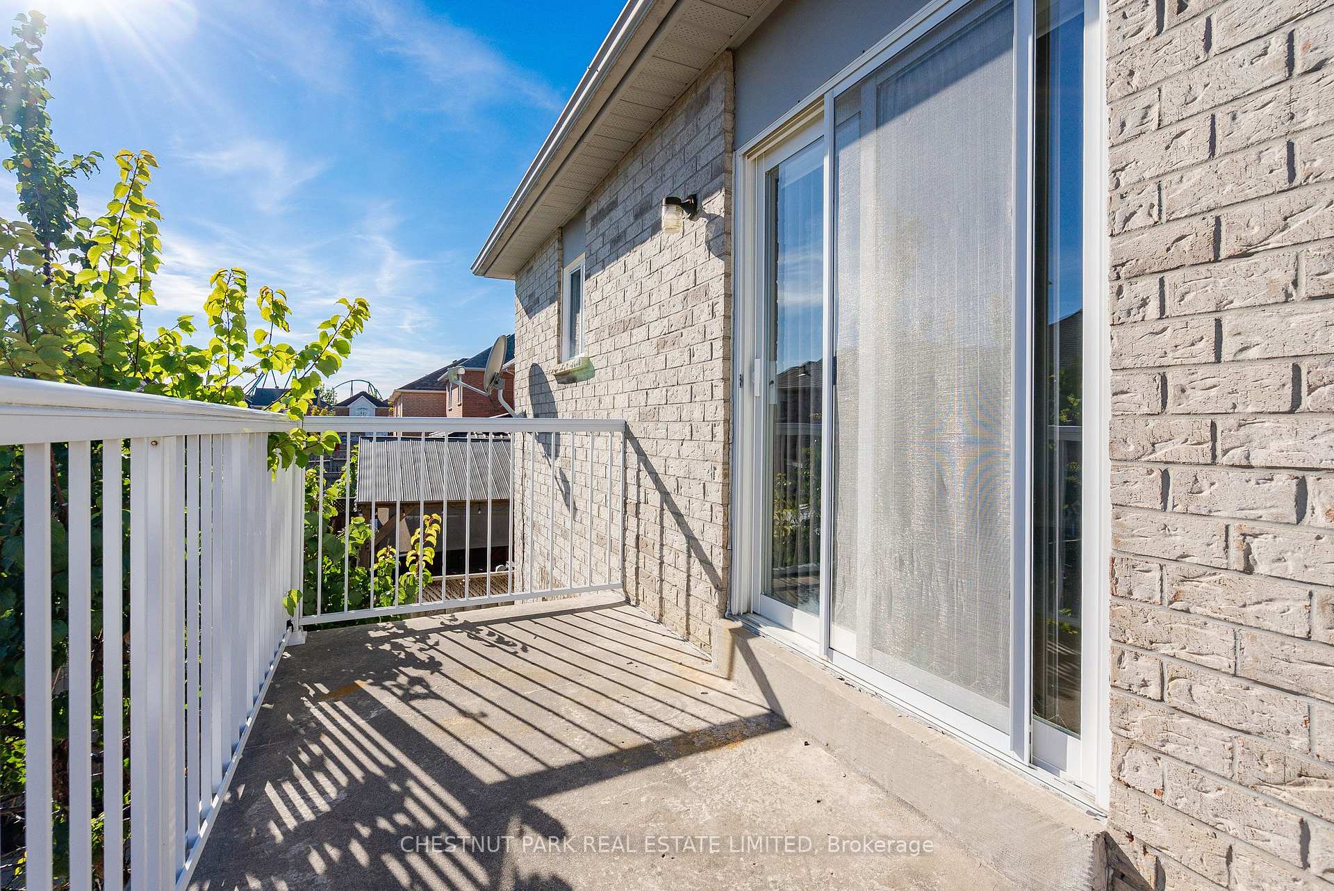 Photo 26 of 84 Macbride Crescent, Vaughan, Maple — HOMEH