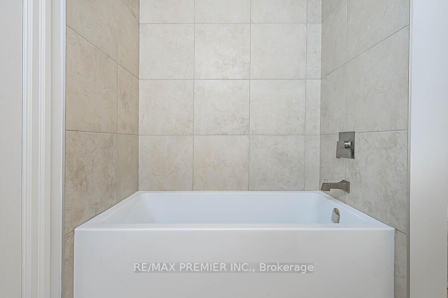 Photo 22 of 14 Opera Place, Vaughan, East Woodbridge — HOMEH