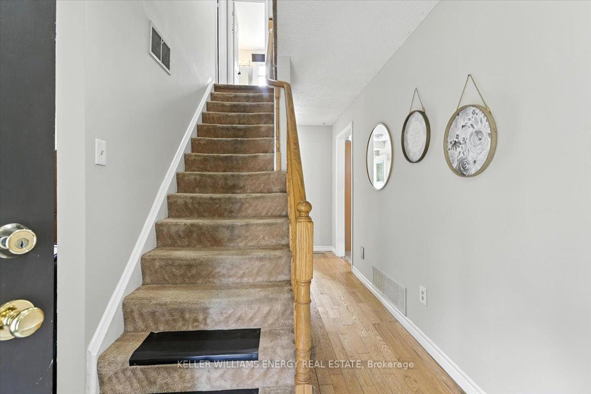 Photo 3 of 50 Plowman Drive, Ajax, Central — HOMEH