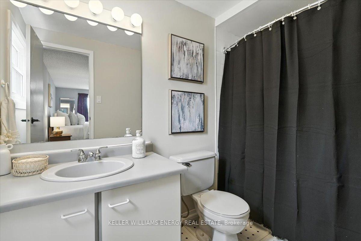 Photo 18 of 50 Plowman Drive, Ajax, Central — HOMEH