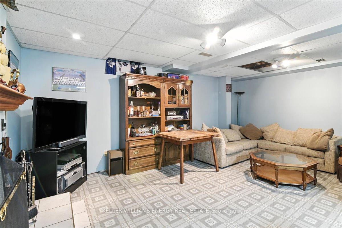 Photo 27 of 50 Plowman Drive, Ajax, Central — HOMEH