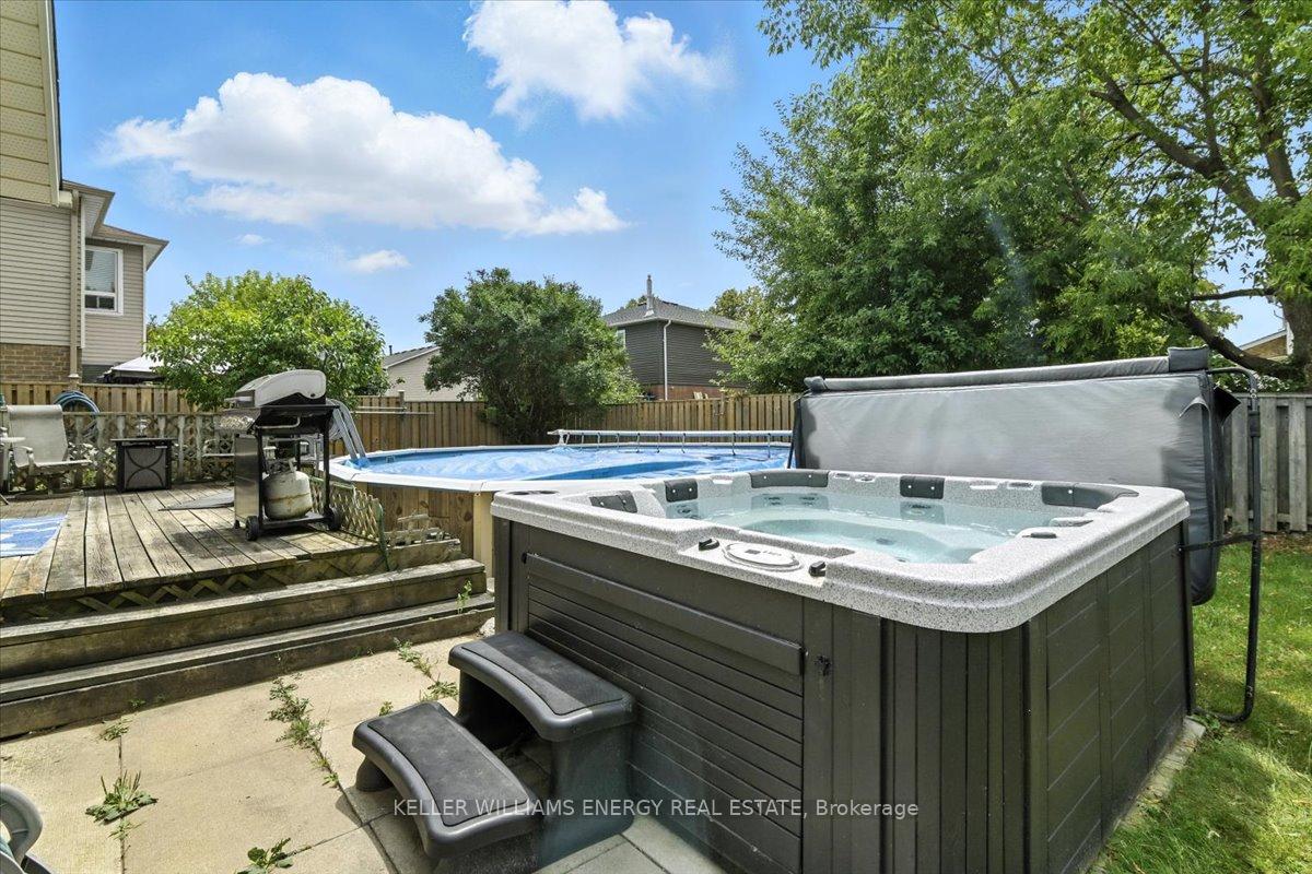 Photo 30 of 50 Plowman Drive, Ajax, Central — HOMEH