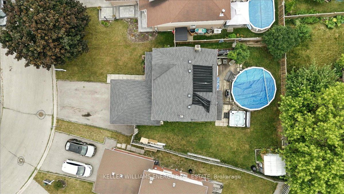 Photo 32 of 50 Plowman Drive, Ajax, Central — HOMEH