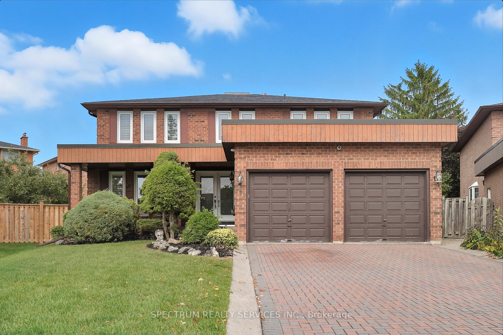 Photo 3 of 273 Triton Avenue, Vaughan, West Woodbridge — HOMEH