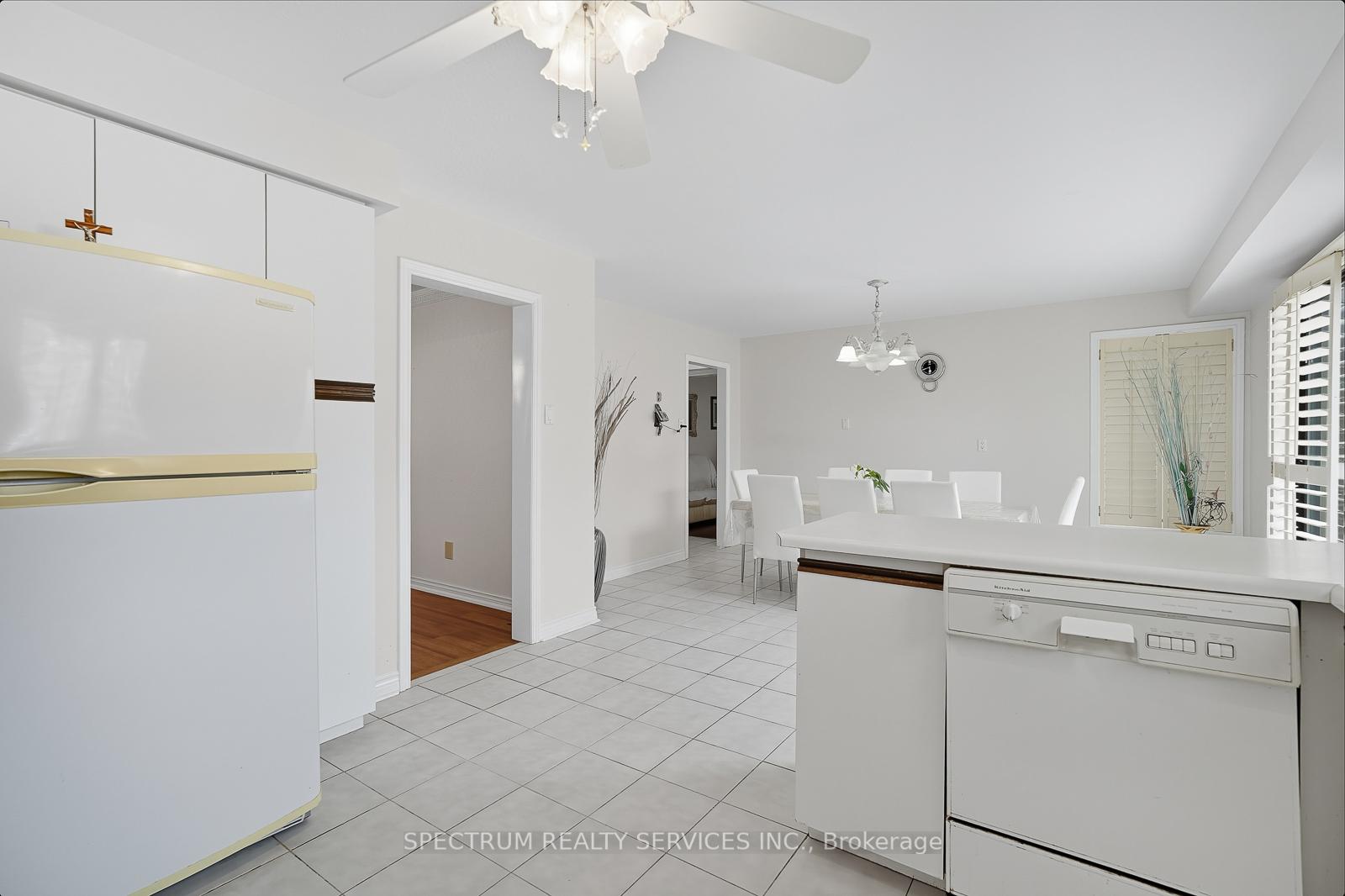 Photo 21 of 273 Triton Avenue, Vaughan, West Woodbridge — HOMEH