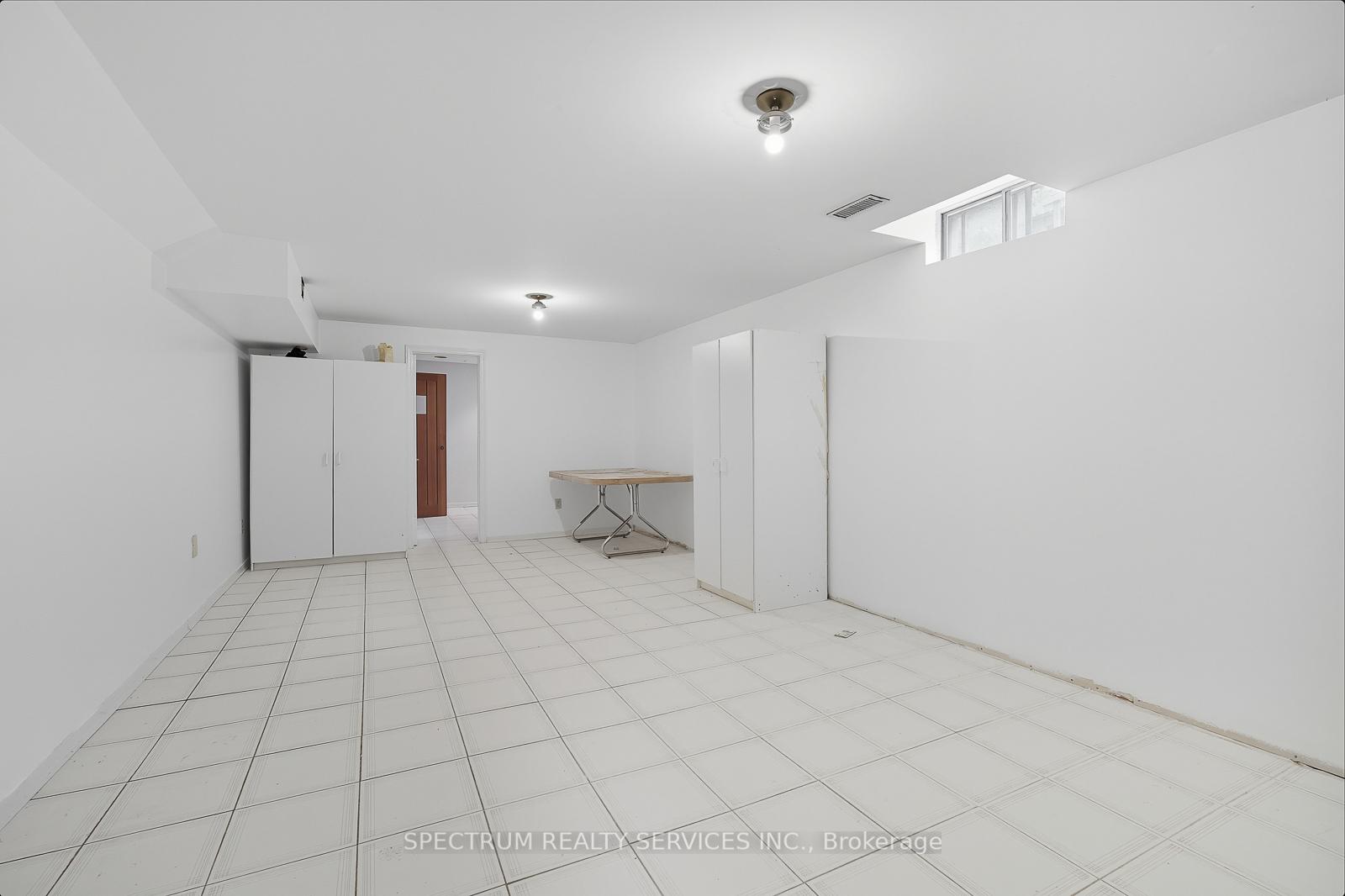 Photo 40 of 273 Triton Avenue, Vaughan, West Woodbridge — HOMEH