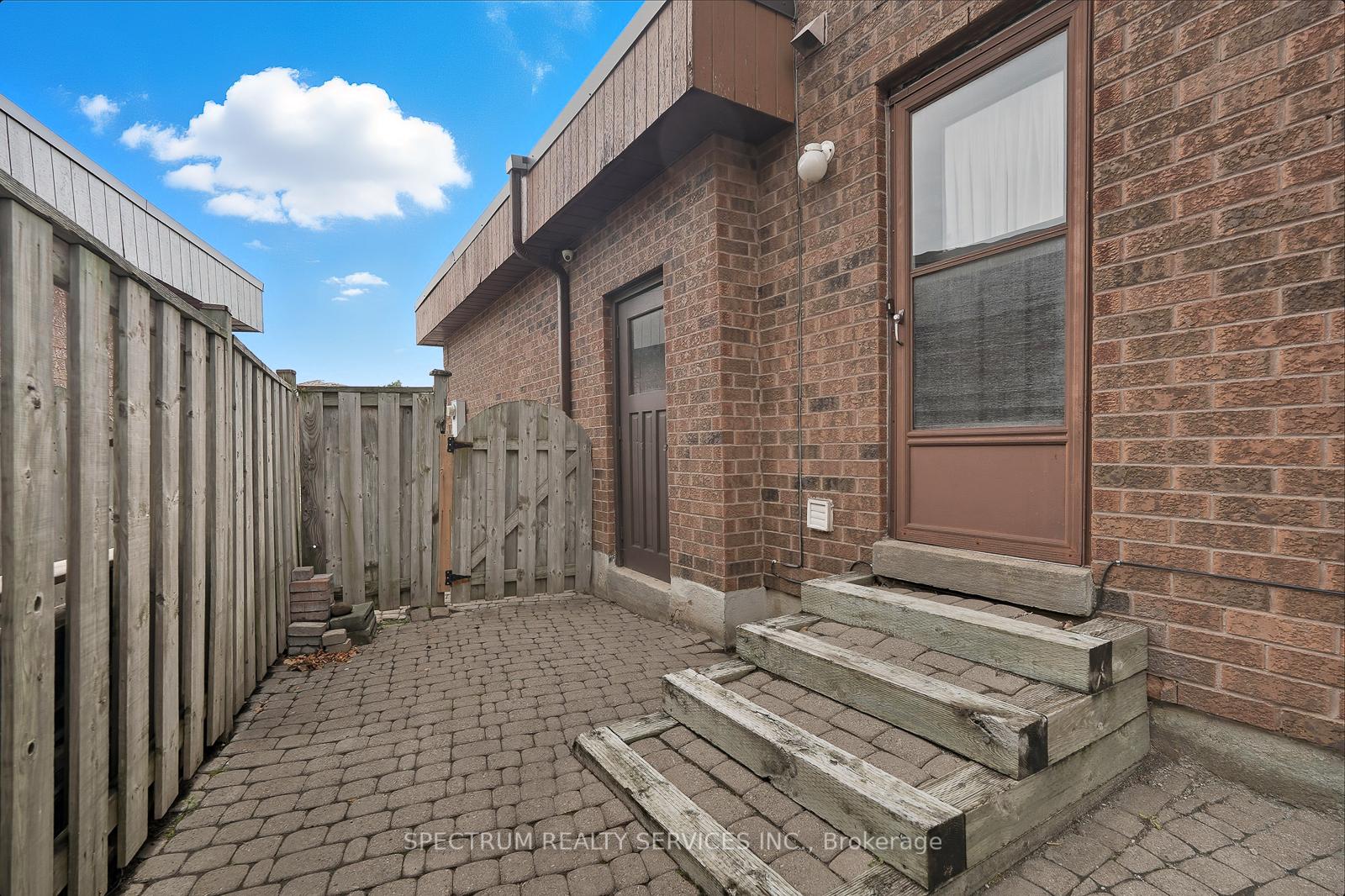 Photo 49 of 273 Triton Avenue, Vaughan, West Woodbridge — HOMEH