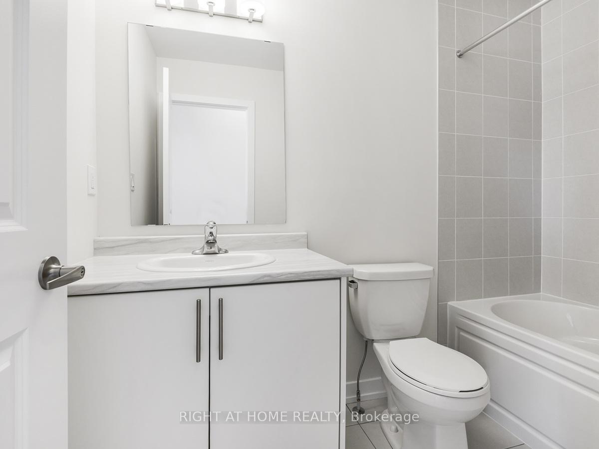 Photo 23 of 25 Chiffon Street, Vaughan, Steeles West Industrial — HOMEH