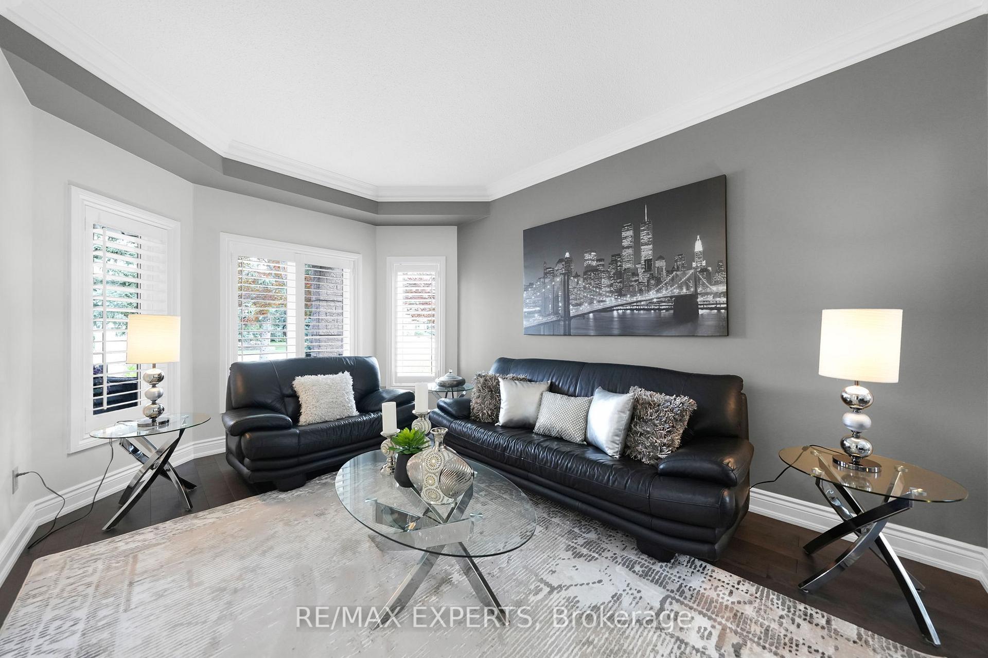 Photo 16 of 48 Curtiss Court, Vaughan, Maple — HOMEH