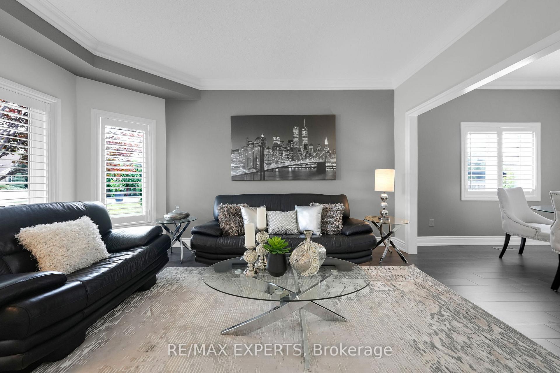 Photo 17 of 48 Curtiss Court, Vaughan, Maple — HOMEH