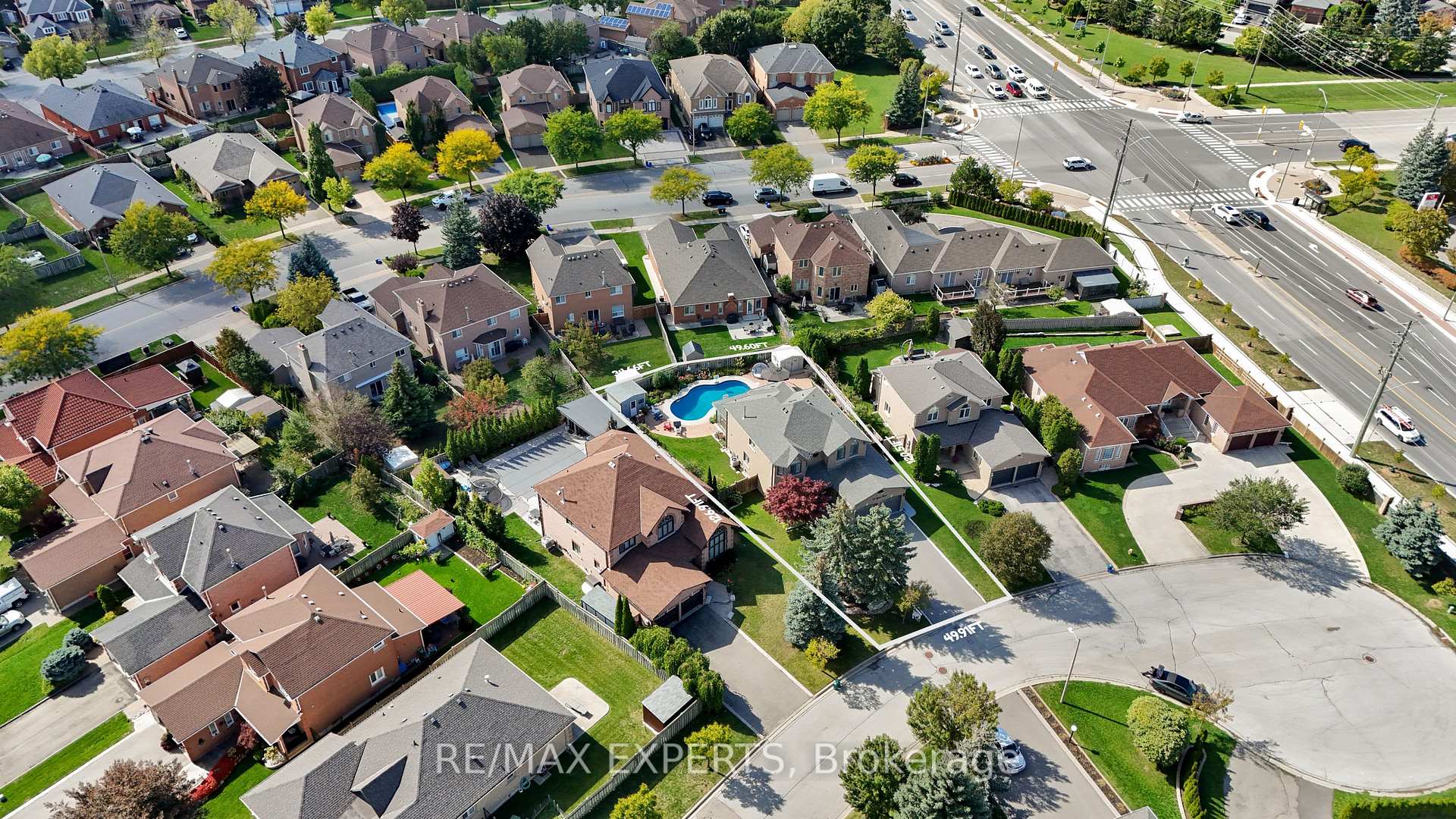 Photo 50 of 48 Curtiss Court, Vaughan, Maple — HOMEH