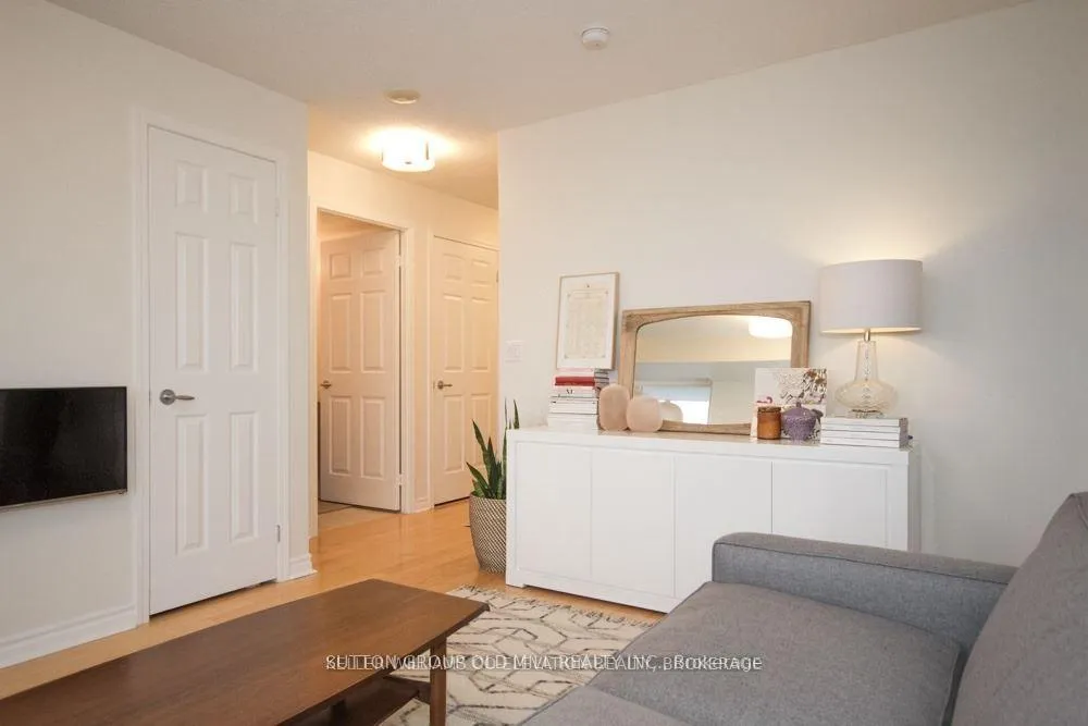 Photo 7 of Unit 901, 70 High Park Ave, Toronto, High Park North — HOMEH