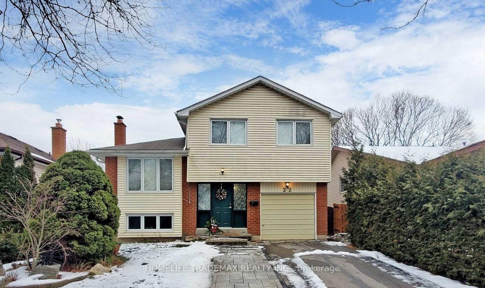 Front of 22 Renfield Crescent