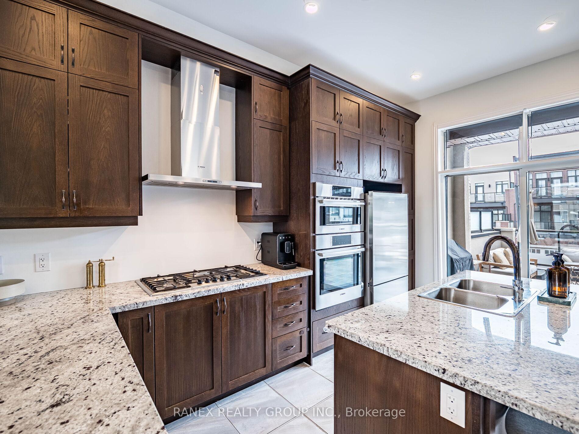 Photo 30 of 24 Heriot Place N, Vaughan, Patterson — HOMEH
