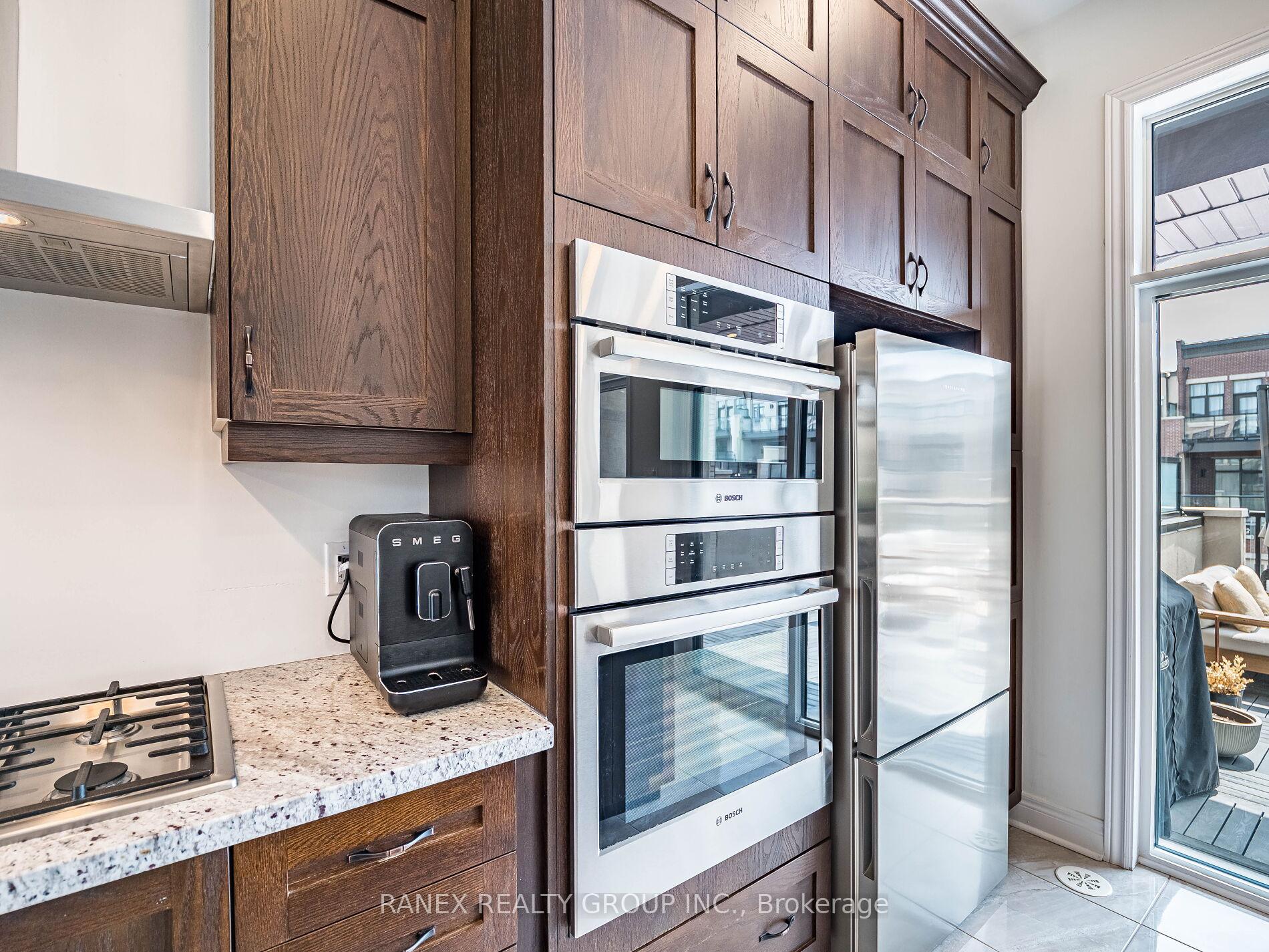 Photo 32 of 24 Heriot Place N, Vaughan, Patterson — HOMEH
