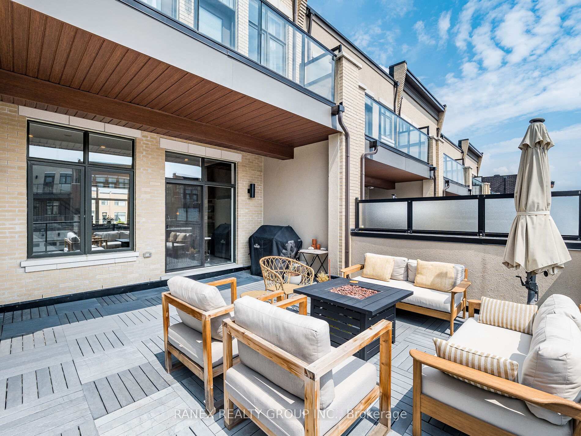Photo 40 of 24 Heriot Place N, Vaughan, Patterson — HOMEH
