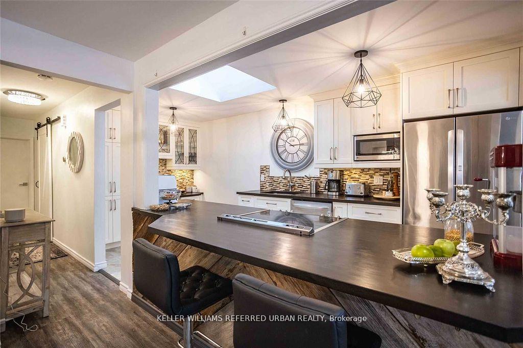 Photo 11 of 707 Annland Street, Pickering, Bay Ridges — HOMEH
