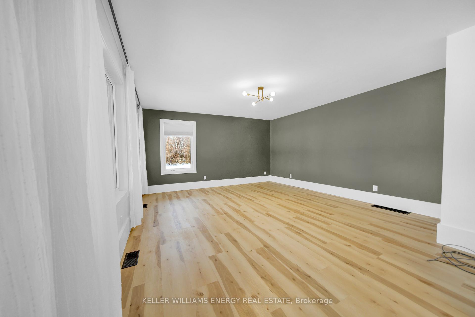 Photo 15 of 30 Oram Road, Prince Edward County, Sophiasburg Ward — HOMEH
